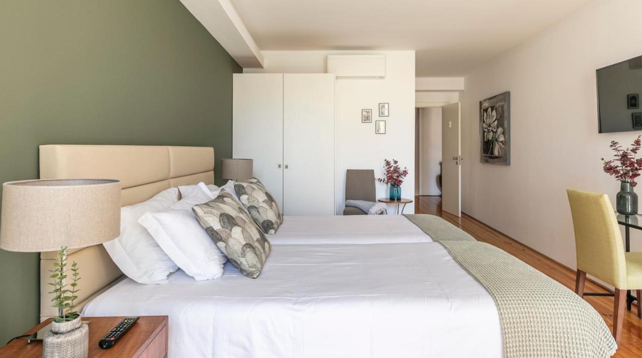 Altido Stylish 5Br Apt With Big Terrace In Principe Real Lisboa Exteriér fotografie
